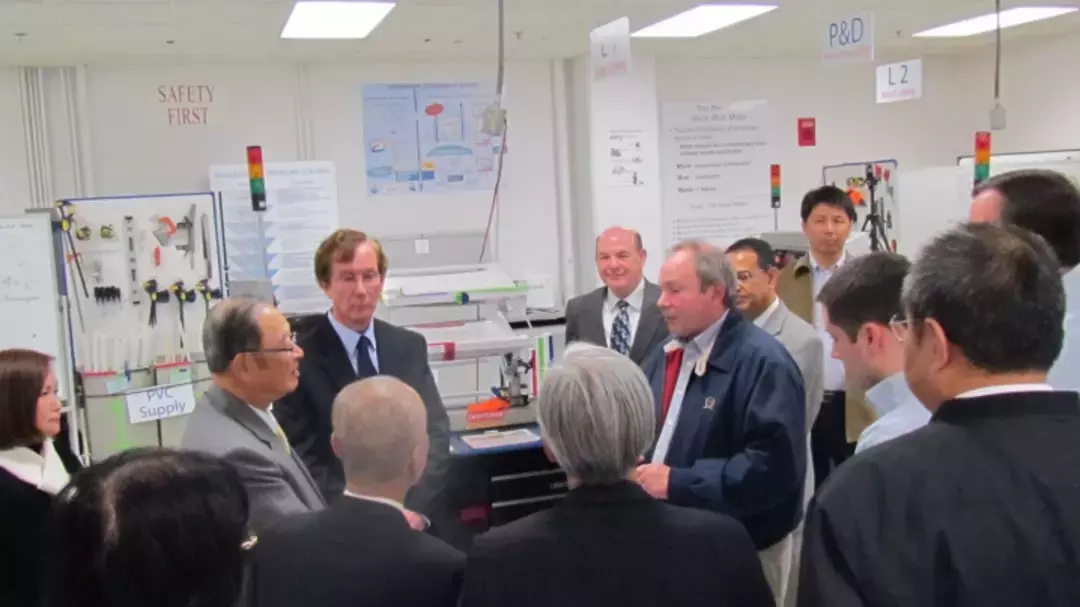 Fujio Cho, chairman of the Toyota Motor Corporation, visited the UK College of Engineering to meet with the Lean Systems group and tour the facility where the program conducts its trainings.